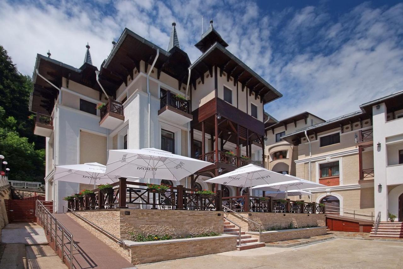 Hotel Moldavia Szlanikfürdő Kültér fotó