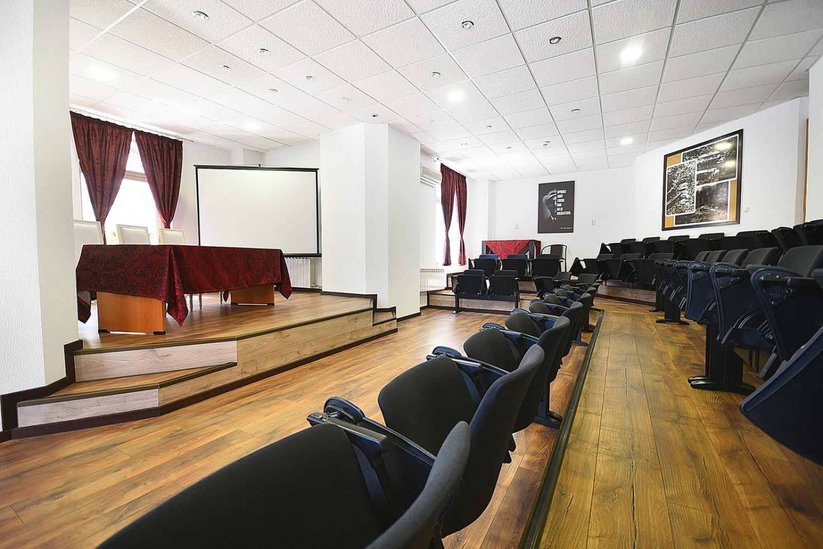 Hotel Moldavia Szlanikfürdő Kültér fotó