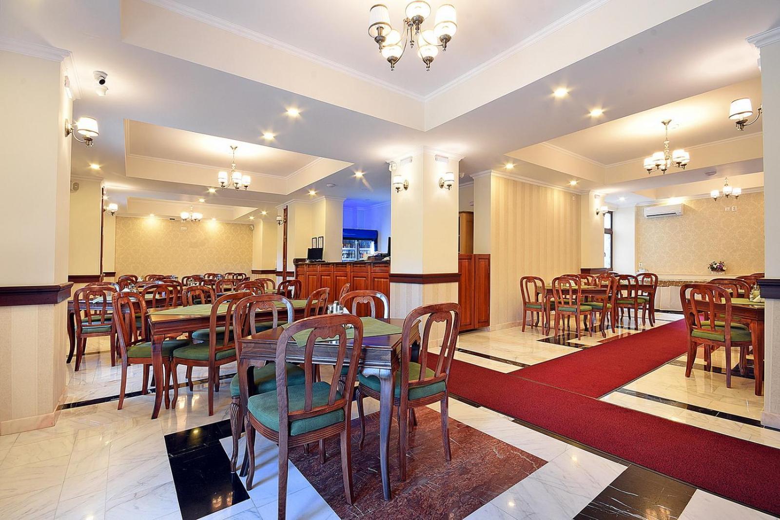 Hotel Moldavia Szlanikfürdő Kültér fotó